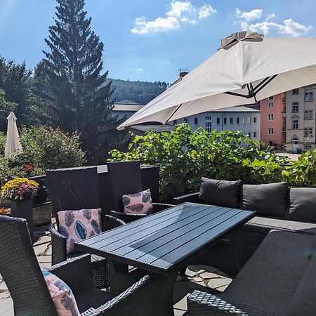Hw2B - Urlaubsmagie - Wohlfuehlwohnung Mit Balkon, Pool, Sauna & Terrasse Sebnitz Exterior foto