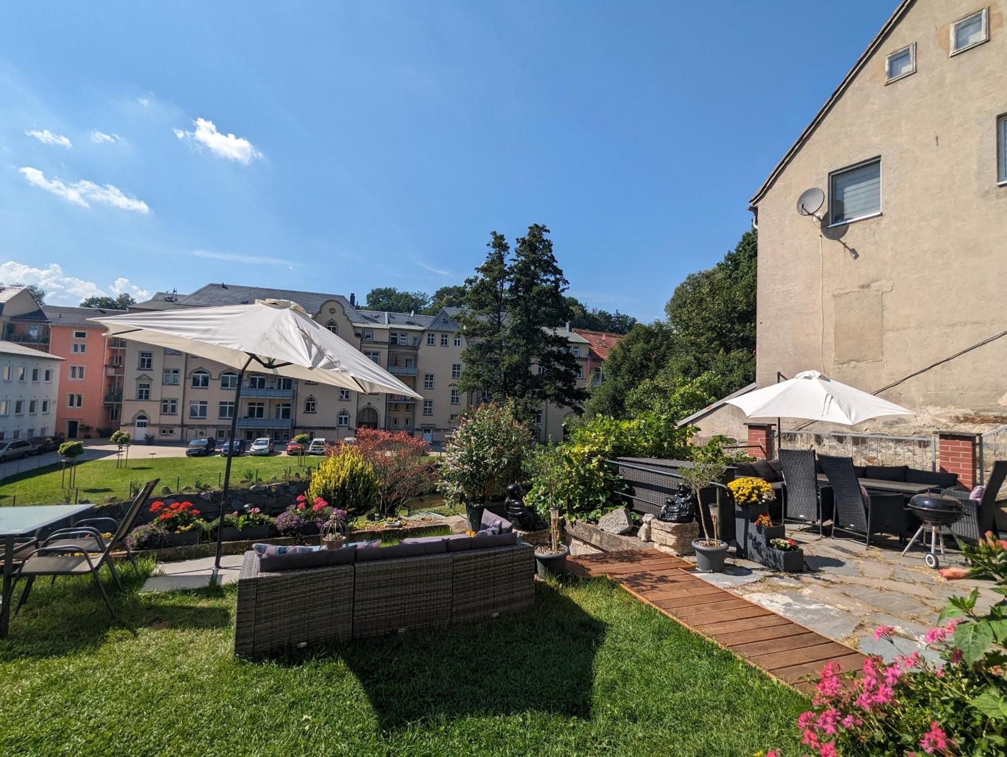 Hw2B - Urlaubsmagie - Wohlfuehlwohnung Mit Balkon, Pool, Sauna & Terrasse Sebnitz Exterior foto