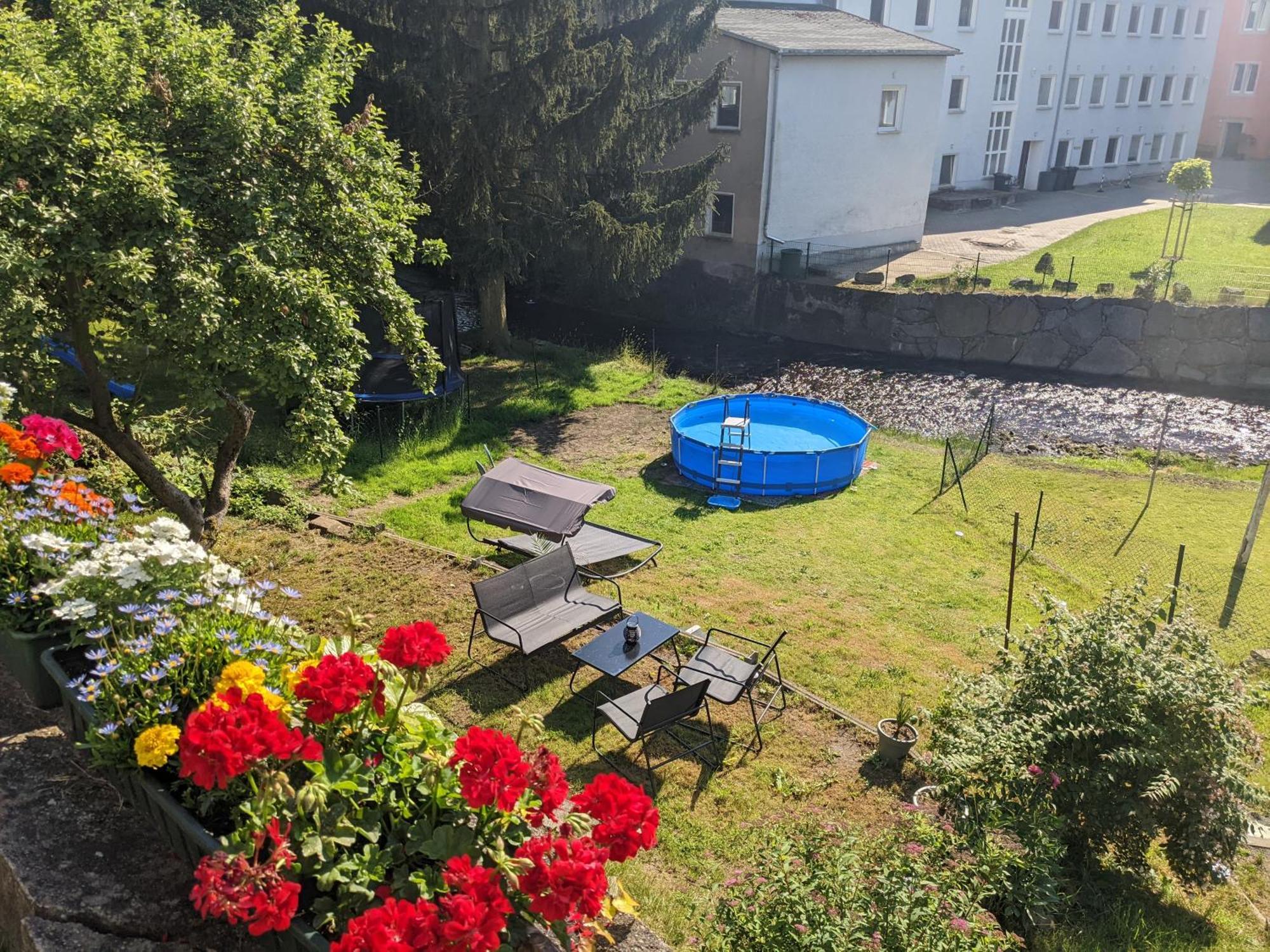 Hw2B - Urlaubsmagie - Wohlfuehlwohnung Mit Balkon, Pool, Sauna & Terrasse Sebnitz Exterior foto