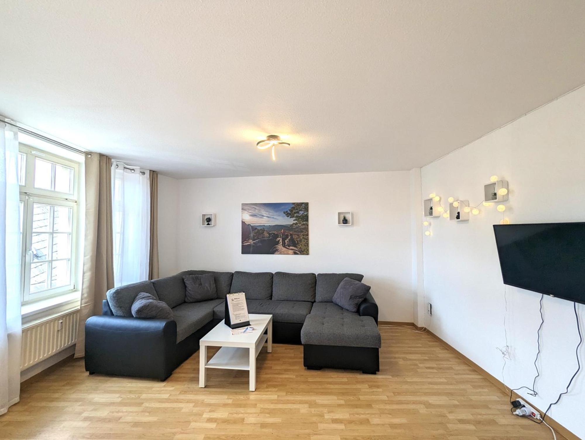 Hw2B - Urlaubsmagie - Wohlfuehlwohnung Mit Balkon, Pool, Sauna & Terrasse Sebnitz Exterior foto