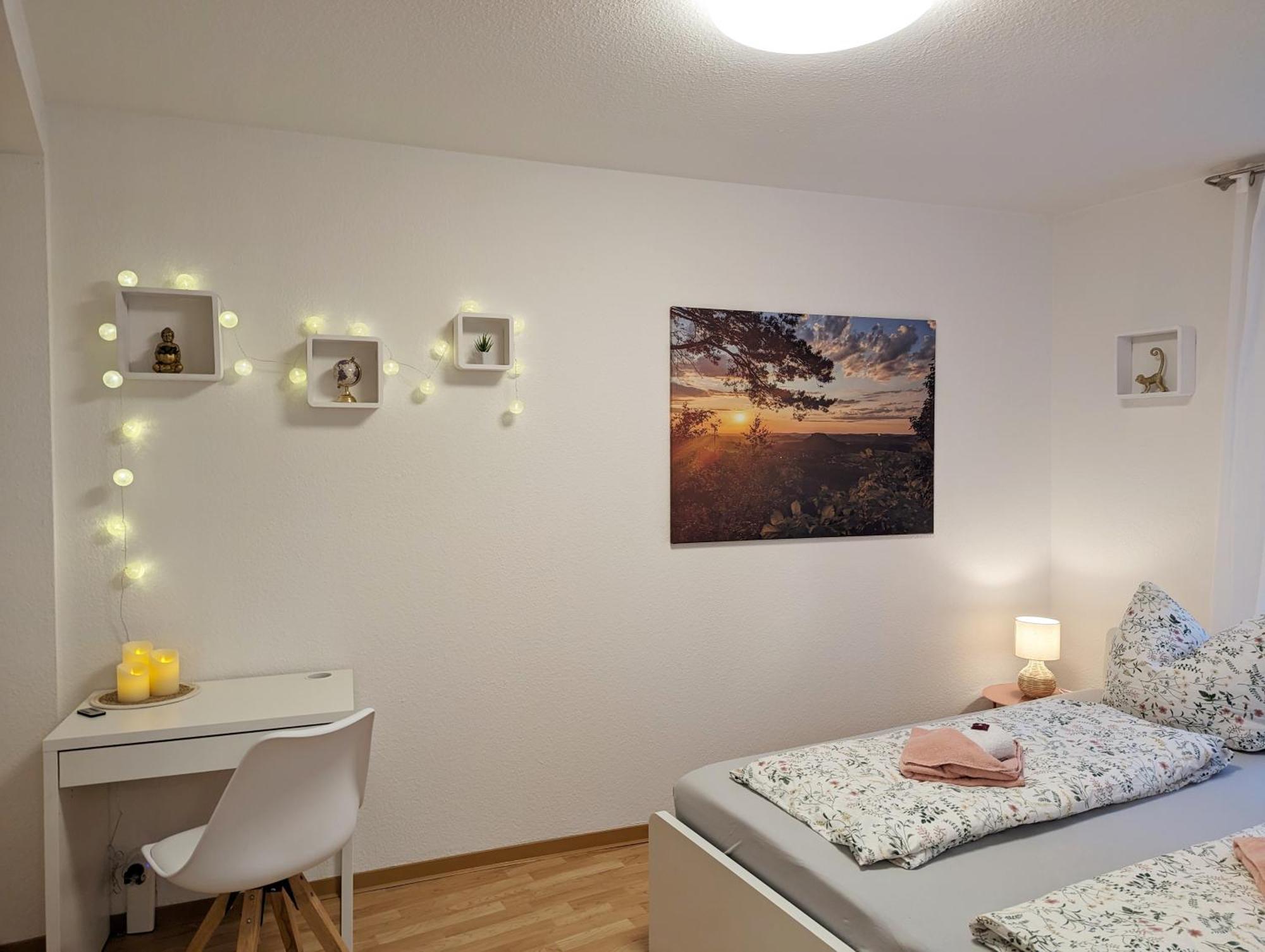 Hw2B - Urlaubsmagie - Wohlfuehlwohnung Mit Balkon, Pool, Sauna & Terrasse Sebnitz Exterior foto